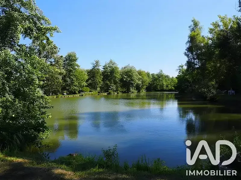 Étang de pêche à Saint Victor De Morestel (38)