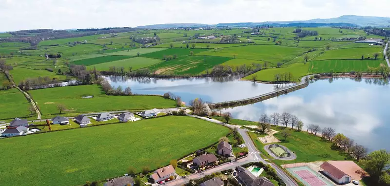 Étang d'agrément à Le Creusot