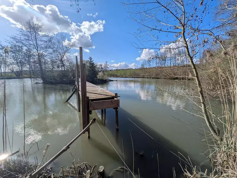Étang de pêche à Parey-sous-Montfort