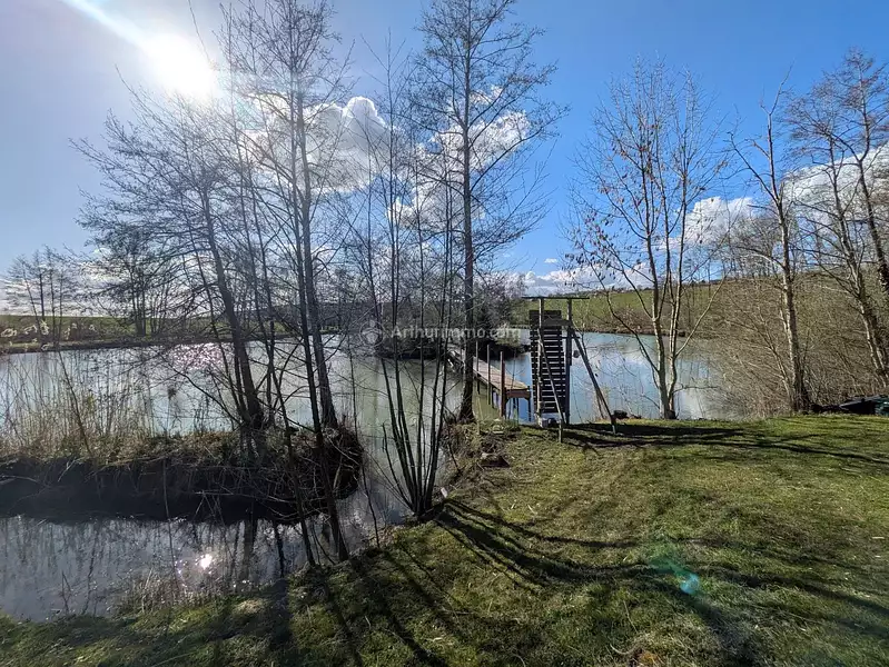 Étang de pêche à Parey-sous-Montfort