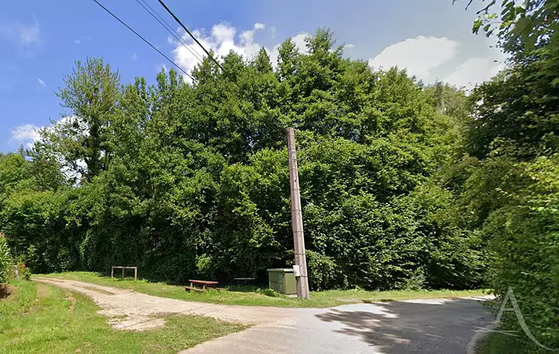 Étang d'agrément à Canny-sur-Thérain