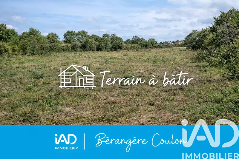 Étang d'agrément à Cléry-sur-Somme
