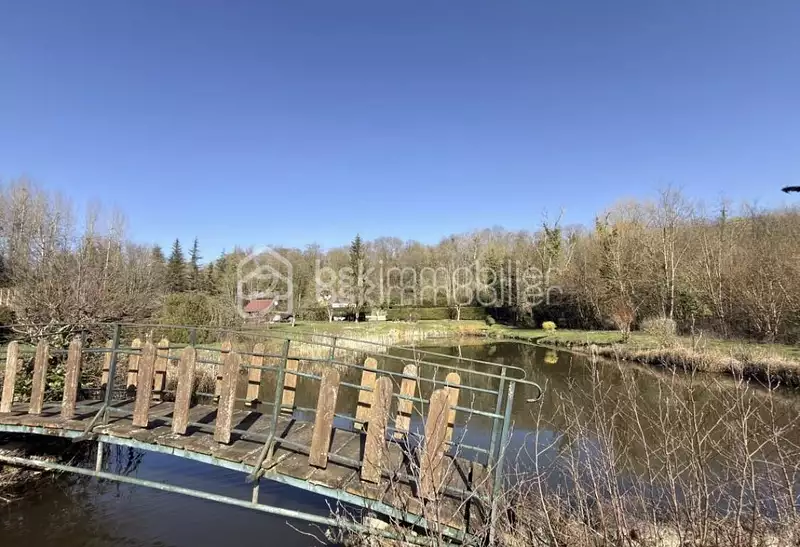 Étang d'agrément à Crépy-en-Valois — photo 2