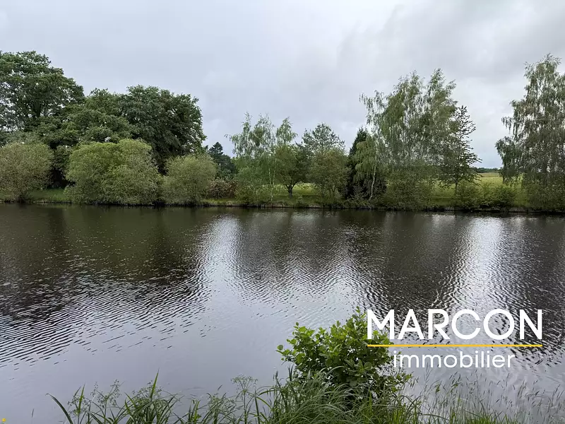 Étang de pêche à Montaigut-le-Blanc — photo 3
