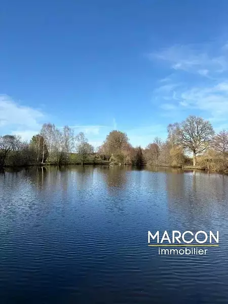 Étang de pêche à Montaigut-le-Blanc — photo 5