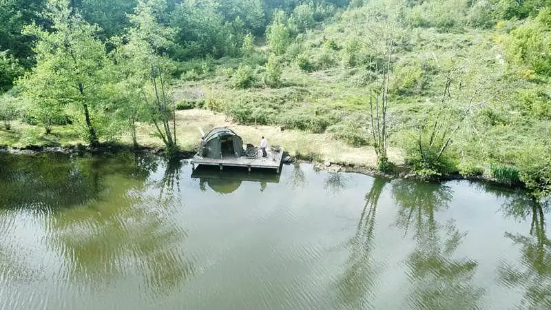 7-hectare leisure fishing lake in Limousin — photo 3