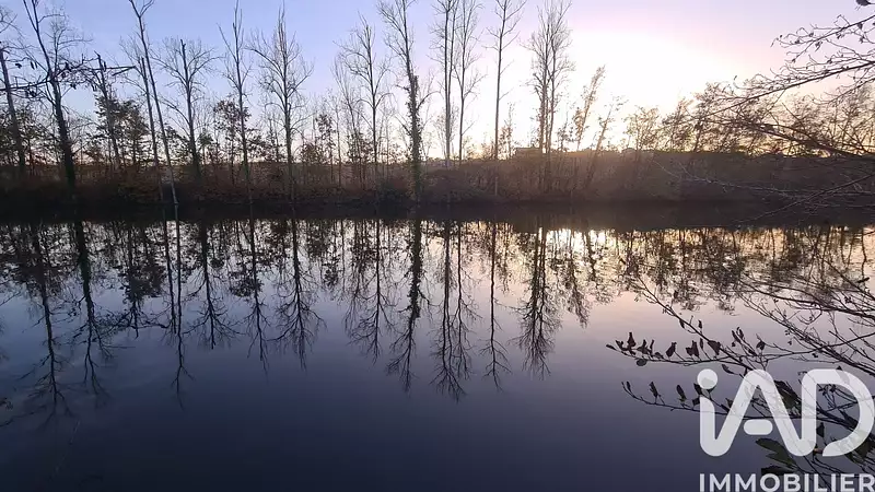 Étang de pêche de 1 ha à Espalais — photo 2