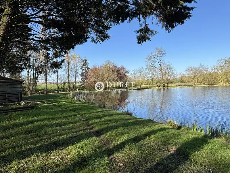 Fishing lake, 0.65 ha in the Loire Valley, Maine-et-Loire — photo 4