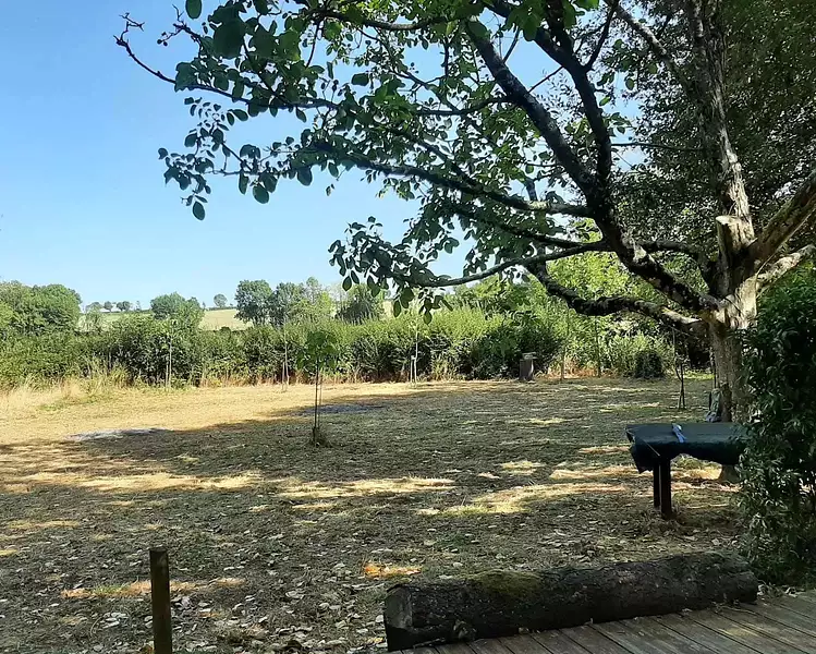 Étang d'agrément à Breuil-Barret — photo 3