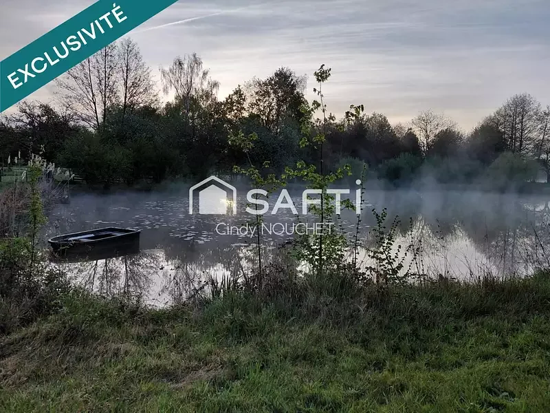 Étang de loisir à Noyen Sur Sarthe (72)
