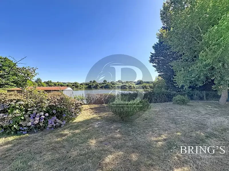 Étang de loisir à Juigne Des Moutiers (44)