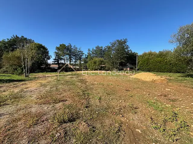 Étang d'agrément à Talmont-Saint-Hilaire — photo 3